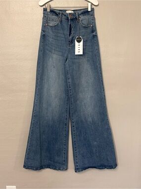 Saige Denim High Rise Super Wide Leg Jeans Style P7037M Size 0 Waist 24